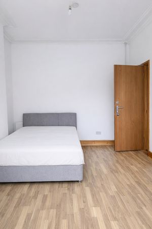 Photo 12- click for photo gallery